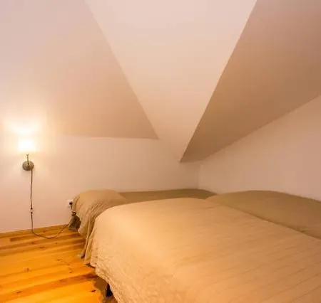Renewed Flat In Typical Bairro Alto * Lisboa